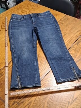 NYDJ Jeans Womens 6 BLUE  Used Denim Preowned Pants Cropped Crop ?? LIFT TUCK